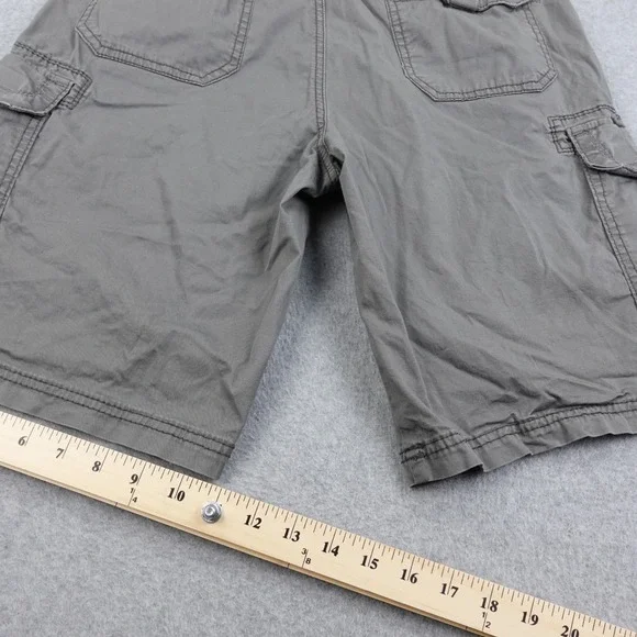 Unionbay Mens 34 Cargo Shorts Size 34 Gray Skater Y2k Grunge Baggy Outdoor Camp‎ - Picture 5 of 6